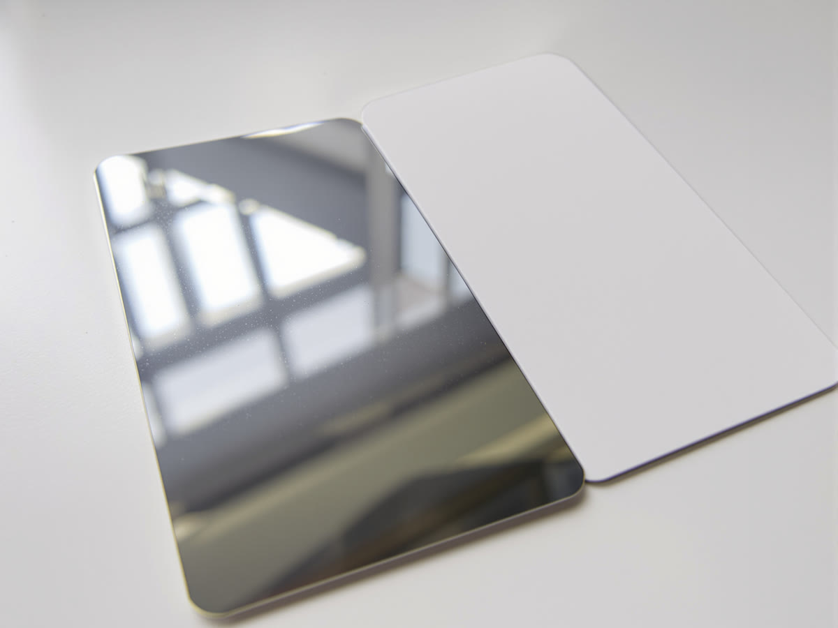Gloss and matte laminate samples side by side